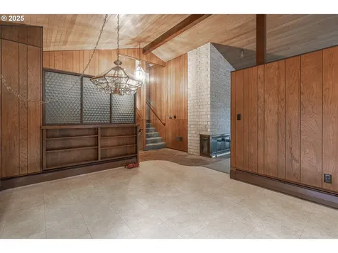 7175 SW 68th Avenue Portland OR 97223