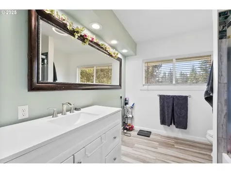 18450 S Redland Road Oregon City OR 97045
