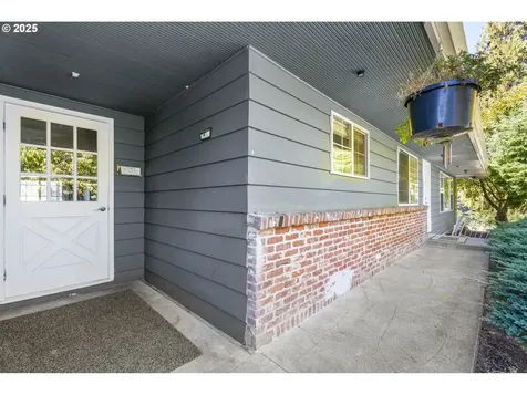 18450 S Redland Road Oregon City OR 97045