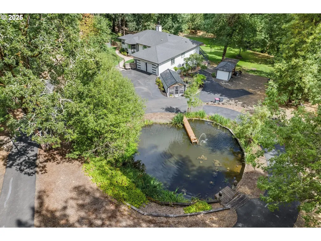 15451 SE Woodland Heights Road Amity OR 97101