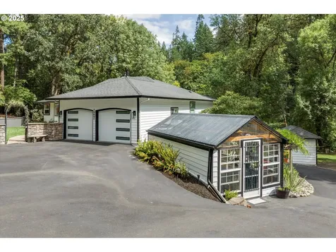 15451 SE Woodland Heights Road Amity OR 97101