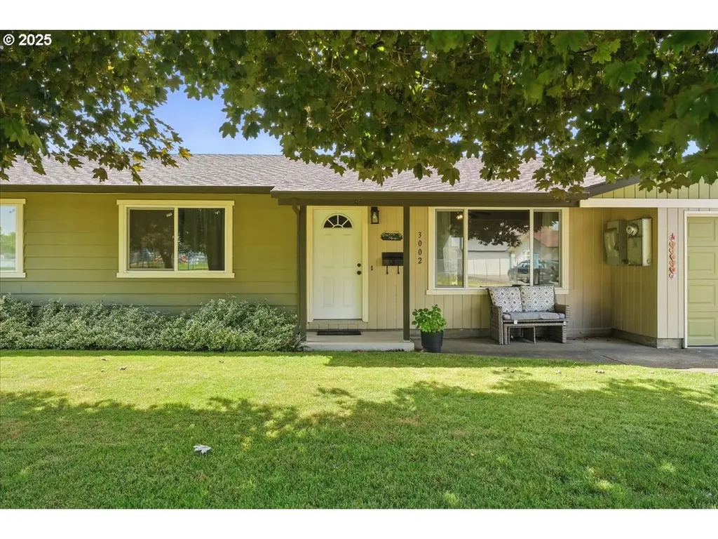 3002 17th Avenue Forest Grove OR 97116