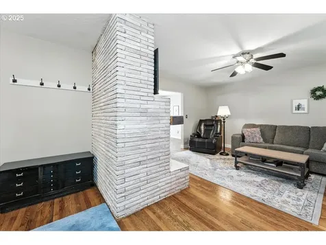 3002 17th Avenue Forest Grove OR 97116