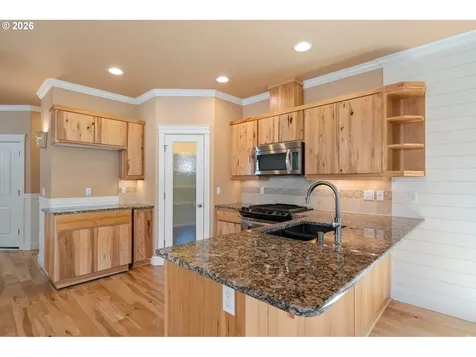 6114 NE 80th Court Vancouver WA 98662