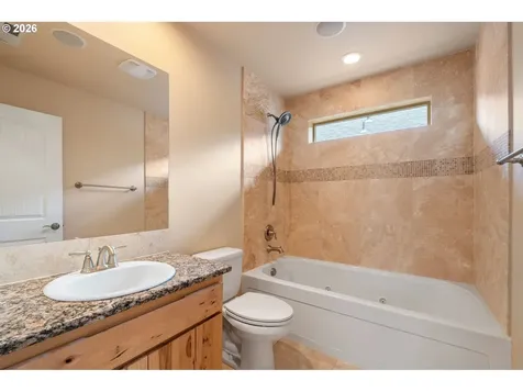 6114 NE 80th Court Vancouver WA 98662