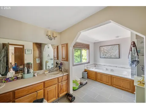 20685 SW Siletz Court Tualatin OR 97062