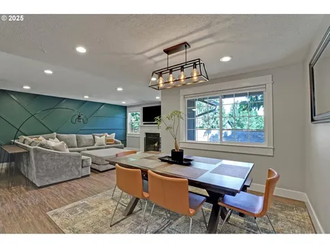 15249 NE Beech Court Portland OR 97230
