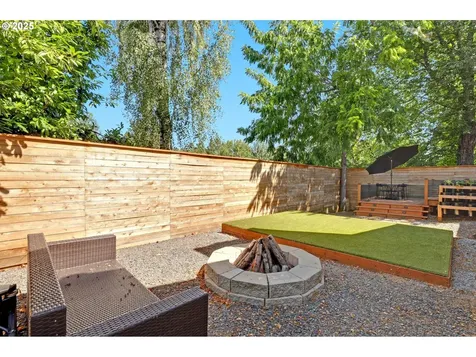 15249 NE Beech Court Portland OR 97230
