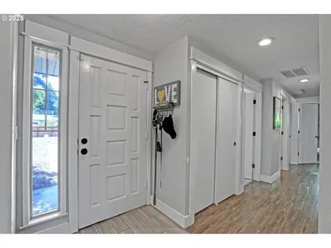 15249 NE Beech Court Portland OR 97230