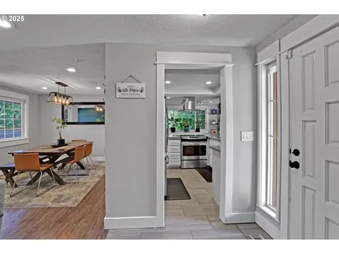 15249 NE Beech Court Portland OR 97230