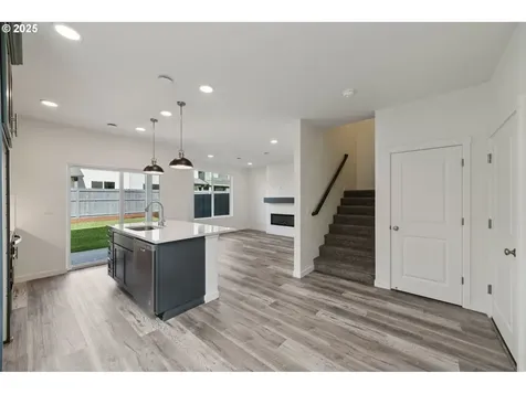 1806 NW 18th Street Battle Ground WA 98604