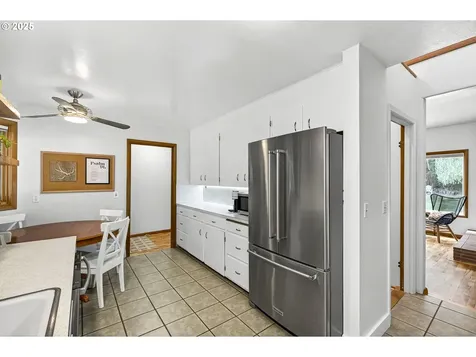 15530 SE Francis Street Portland OR 97236