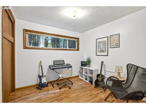15530 SE Francis Street Portland OR 97236
