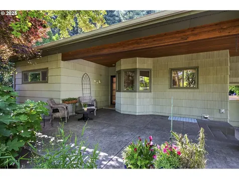 15530 SE Francis Street Portland OR 97236