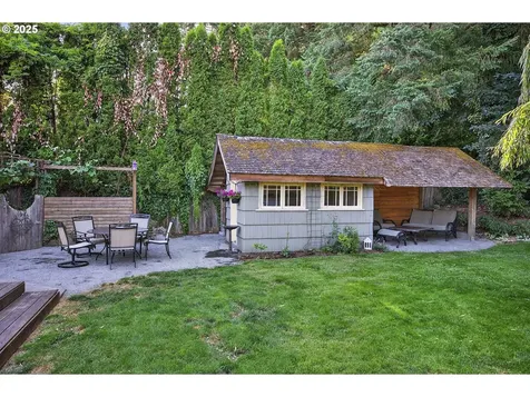 15530 SE Francis Street Portland OR 97236