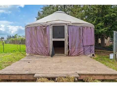 1022 SE 151st Avenue Portland OR 97233