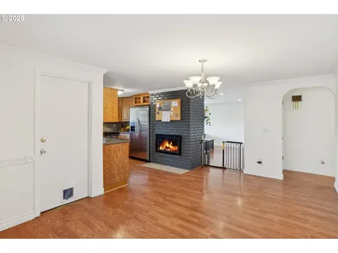 19500 SE Ash Street Portland OR 97233