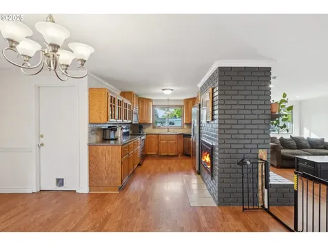 19500 SE Ash Street Portland OR 97233