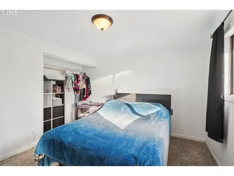 19500 SE Ash Street Portland OR 97233