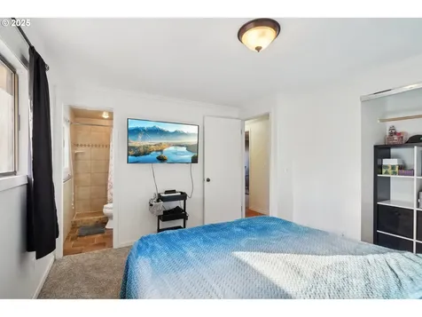 19500 SE Ash Street Portland OR 97233