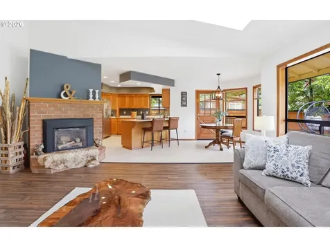 661 K Street Washougal WA 98671