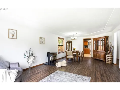 661 K Street Washougal WA 98671