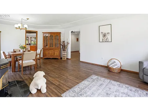661 K Street Washougal WA 98671