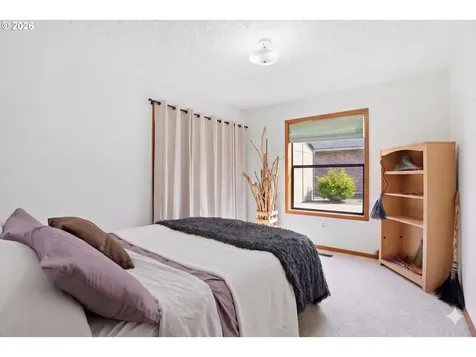 661 K Street Washougal WA 98671