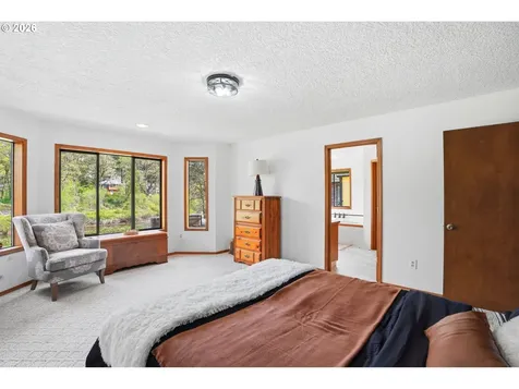 661 K Street Washougal WA 98671