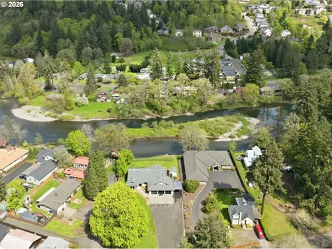 661 K Street Washougal WA 98671