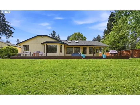 661 K Street Washougal WA 98671