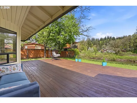 661 K Street Washougal WA 98671