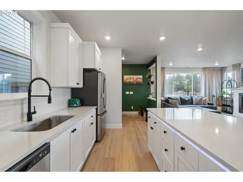 16719 SW Beemer Lane Portland OR 97224