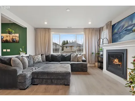 16719 SW Beemer Lane Portland OR 97224