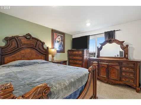 16719 SW Beemer Lane Portland OR 97224
