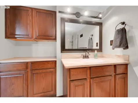 642 Terrace Lane Sutherlin OR 97479