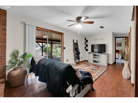 642 Terrace Lane Sutherlin OR 97479