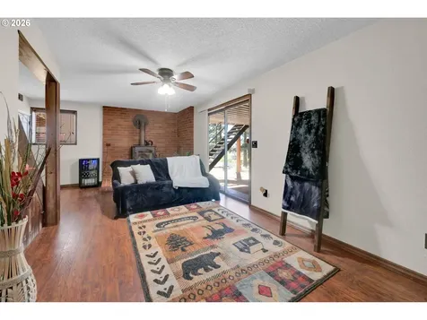 642 Terrace Lane Sutherlin OR 97479