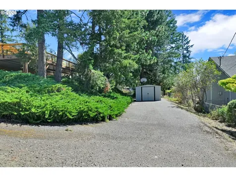 642 Terrace Lane Sutherlin OR 97479