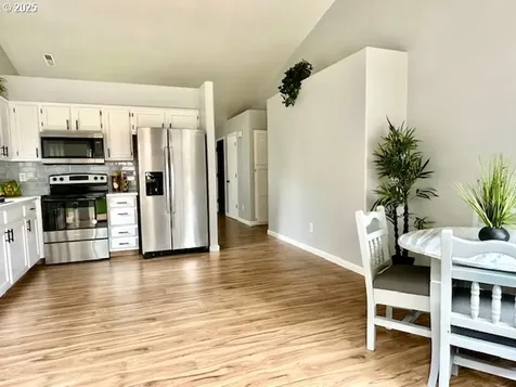 17714 SE 16th Street Vancouver WA 98683