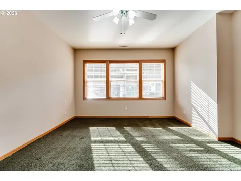 2099 Lake Shore Drive Eugene OR 97408