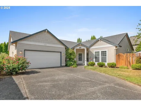 6209 NE Dereck Lane Hillsboro OR 97124