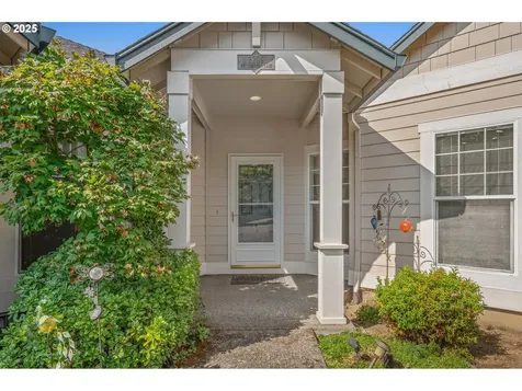 6209 NE Dereck Lane Hillsboro OR 97124