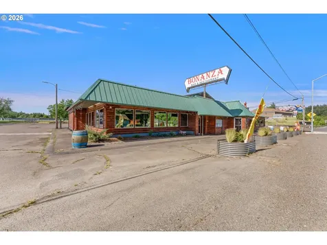 28405 Salmon River Highway Grand Ronde OR 97347