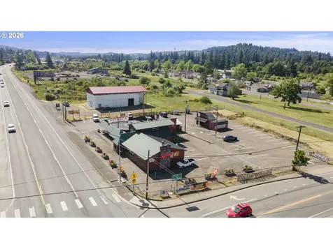 28405 Salmon River Highway Grand Ronde OR 97347