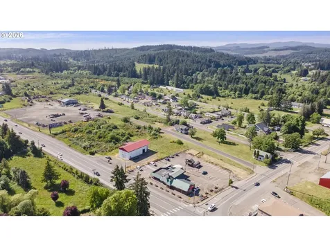 28405 Salmon River Highway Grand Ronde OR 97347