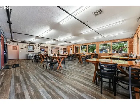 28405 Salmon River Highway Grand Ronde OR 97347