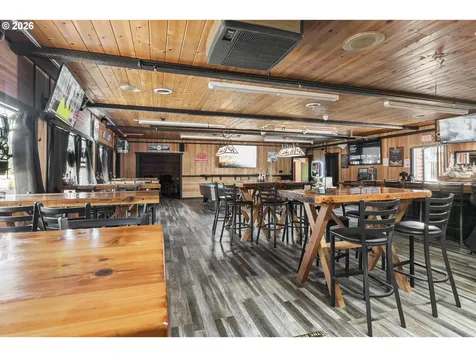 28405 Salmon River Highway Grand Ronde OR 97347