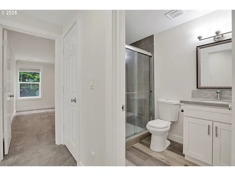5717 NW 174th Avenue Portland OR 97229