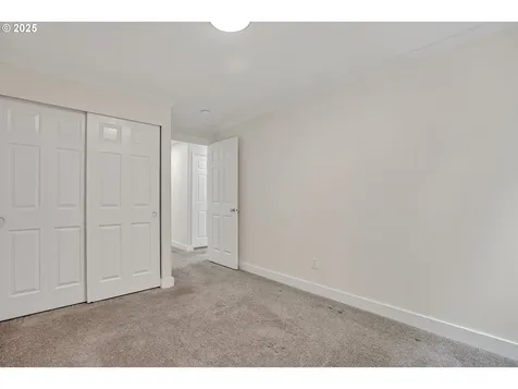 5717 NW 174th Avenue Portland OR 97229